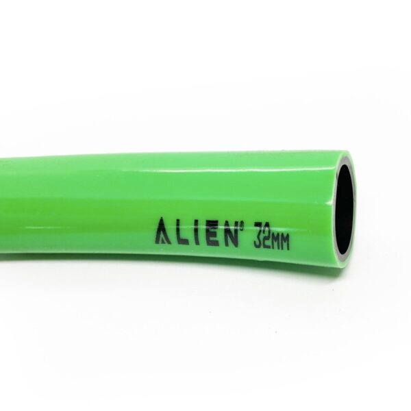 pipe-32mm-green-roll-30m